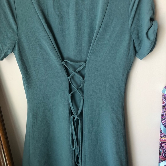 Francesca’s Viviana Button Skater Dress - Picture 4 of 6